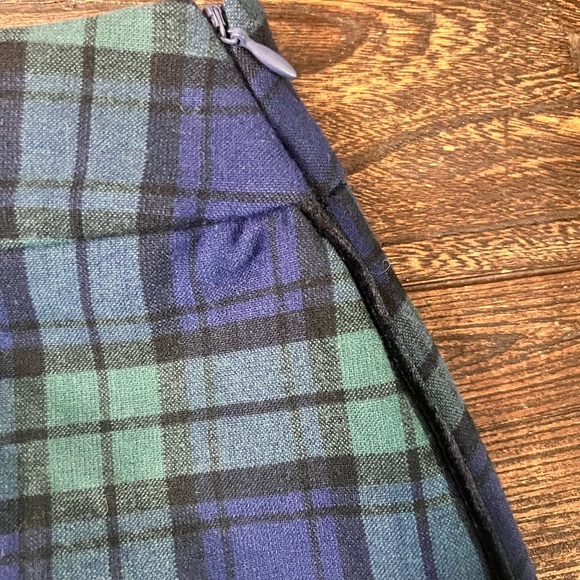 NWT Vineyard Vines Size 4 Plaid Mini Skirt Wool Blend - Picture 4 of 8